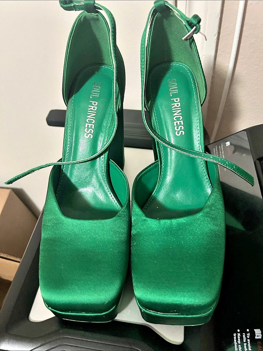 Soul Princess Green Platform Heels